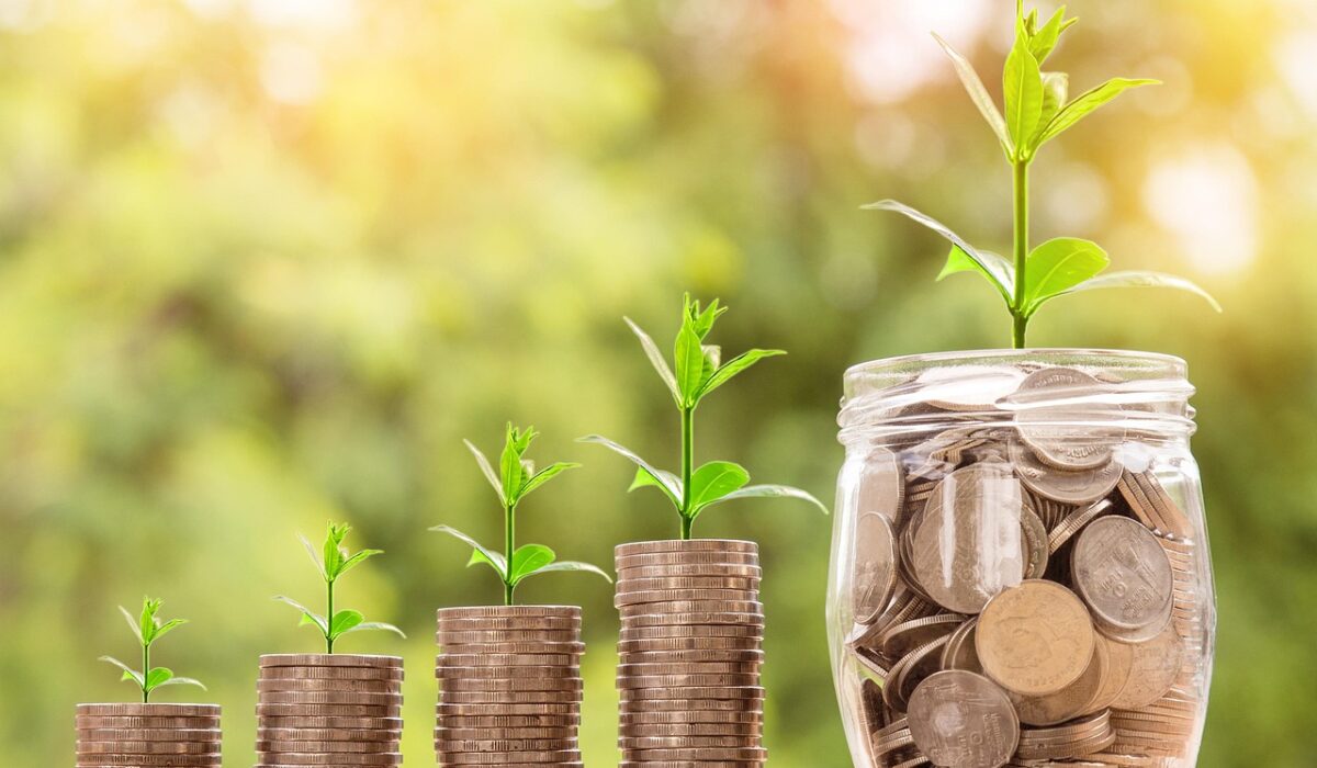 Hidden fees calculator representing total US visa application cost 2026
