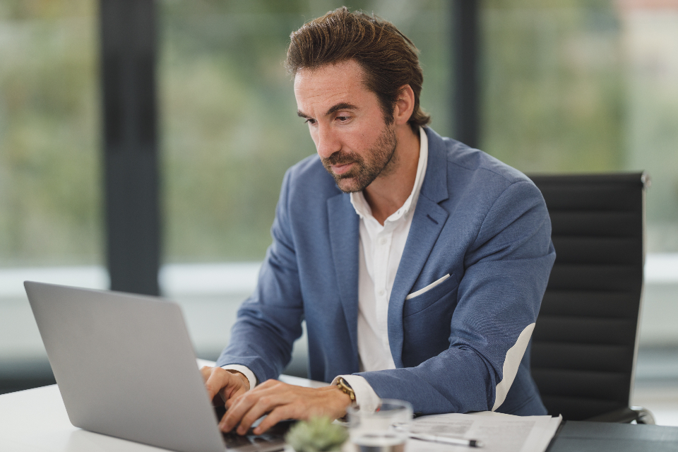 Working after entering on a K-1 visa