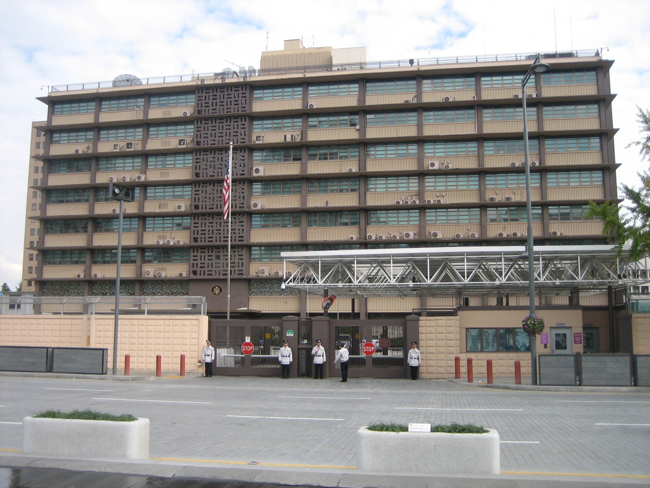 A U.S. embassy can help a returning resident travel back